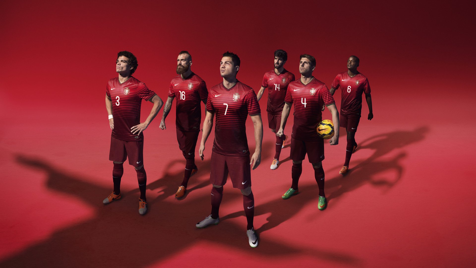 开云体育官网-绿茵场上的舞蹈与风暴，维尼修斯引爆全场，洪都拉斯全面压制突尼斯