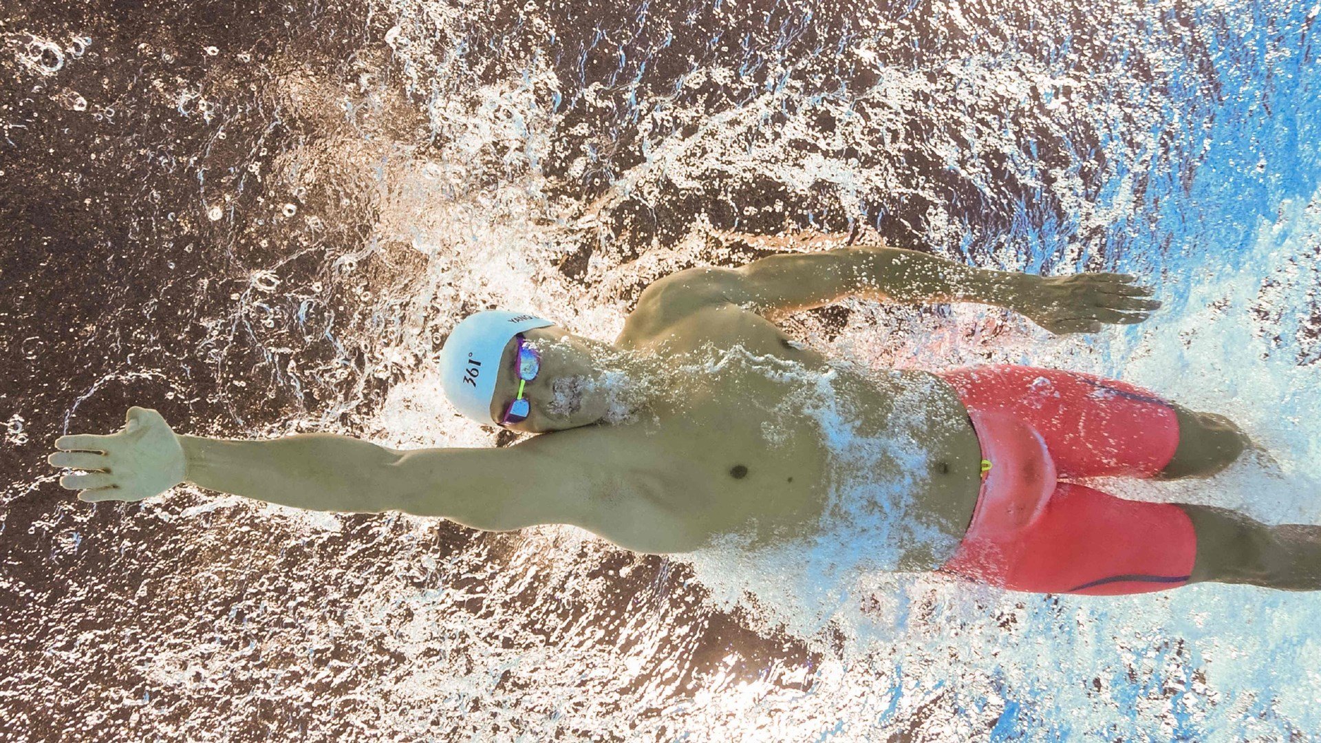 特奥冠军级表现闪耀欧战，奥地利力量硬撼并打穿比利亚雷亚尔